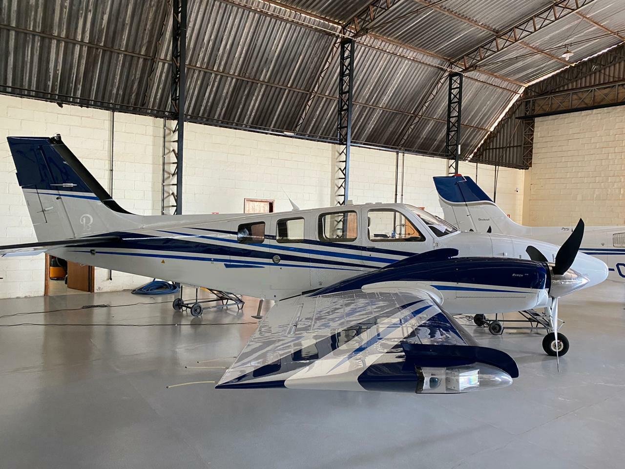 BARON G58 2011
